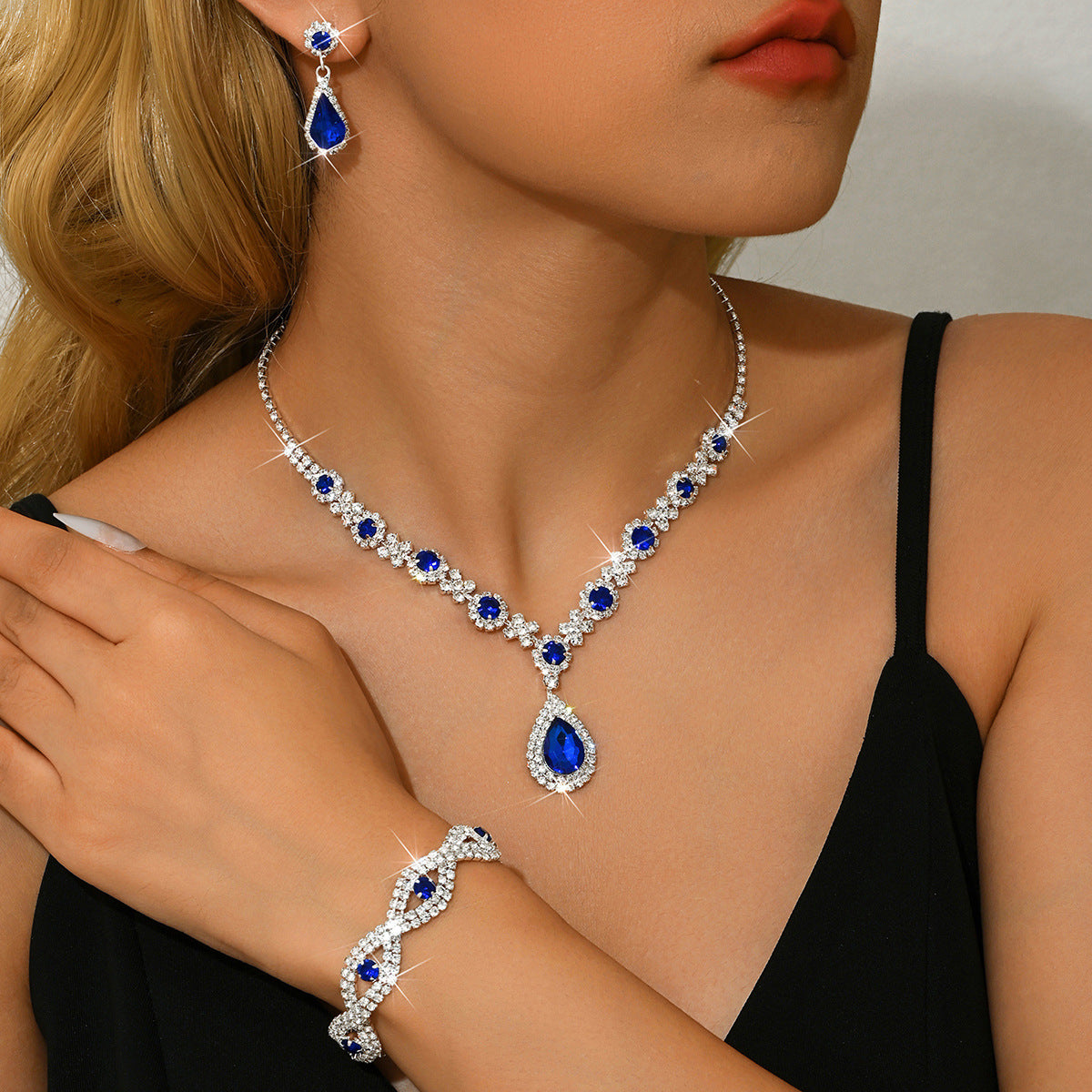 Waterdrop Necklace and Earrings