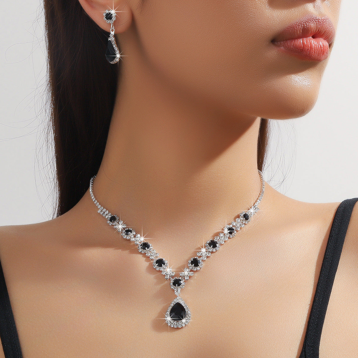 Waterdrop Necklace and Earrings