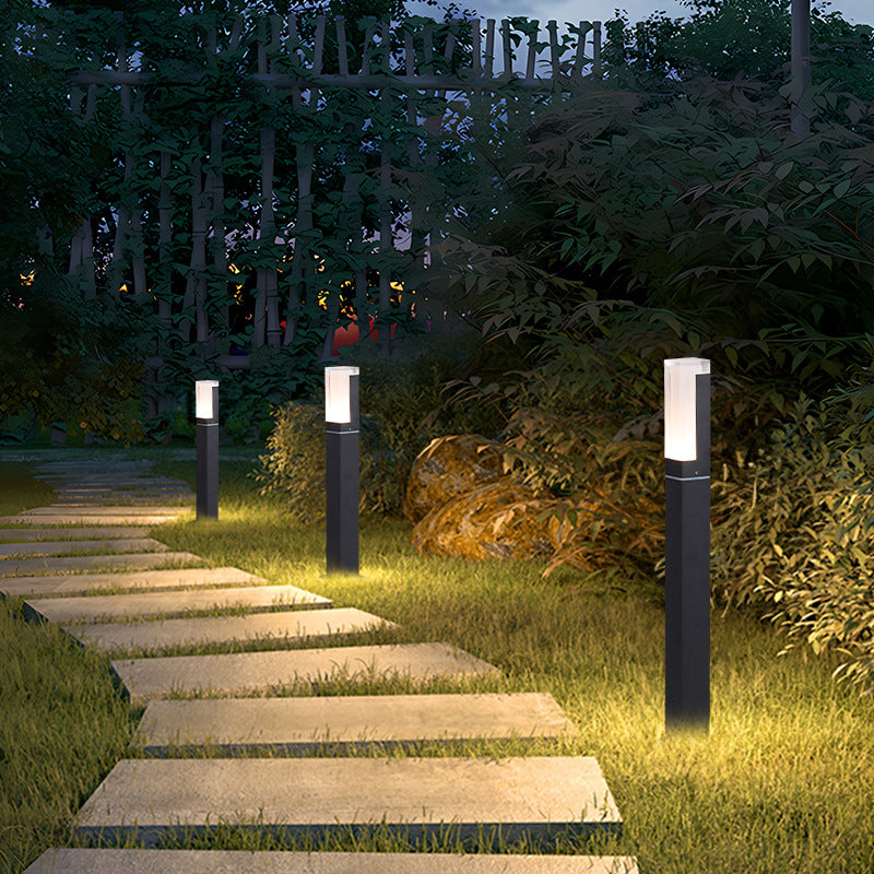Waterproof Aluminum LED Lawn Light for Outdoor Garden