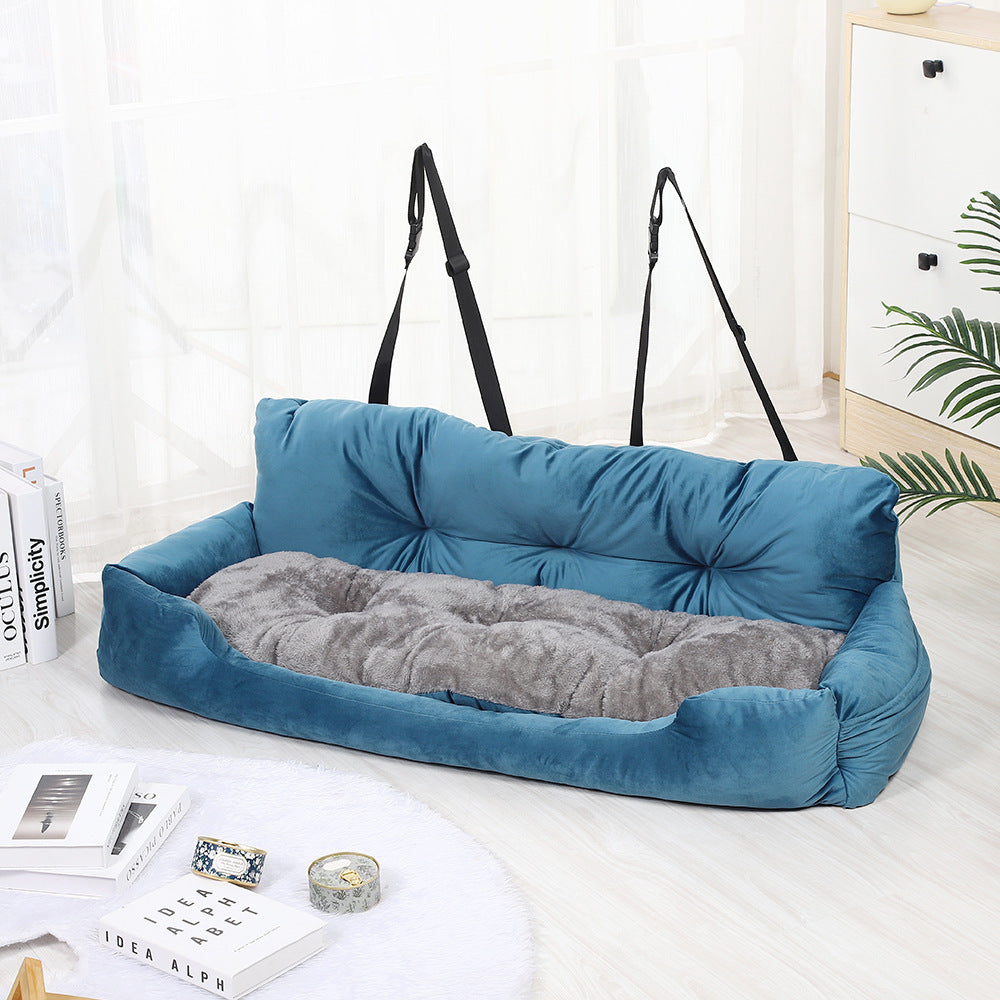 Waterproof and dirt-resistant vehicle-mounted pet bed