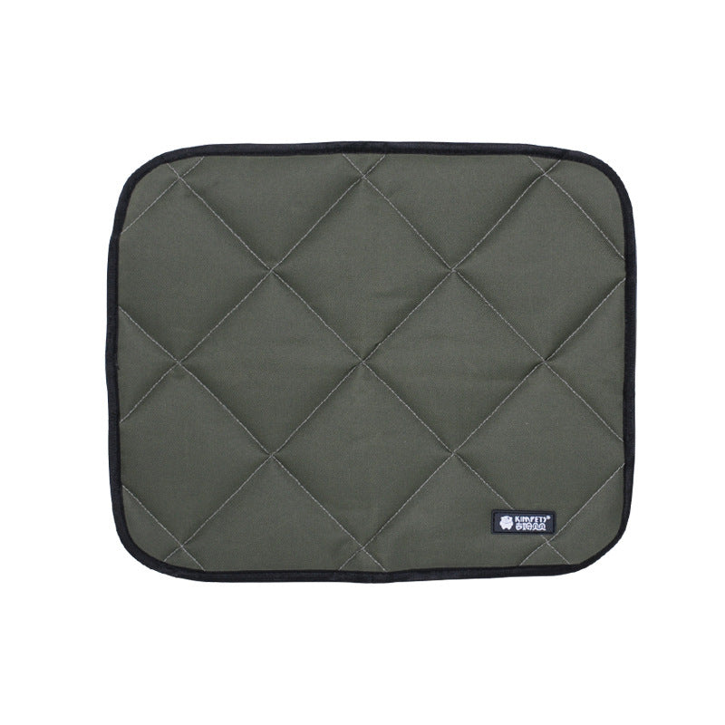 Waterproof and urine-proof carpet for pet dogs