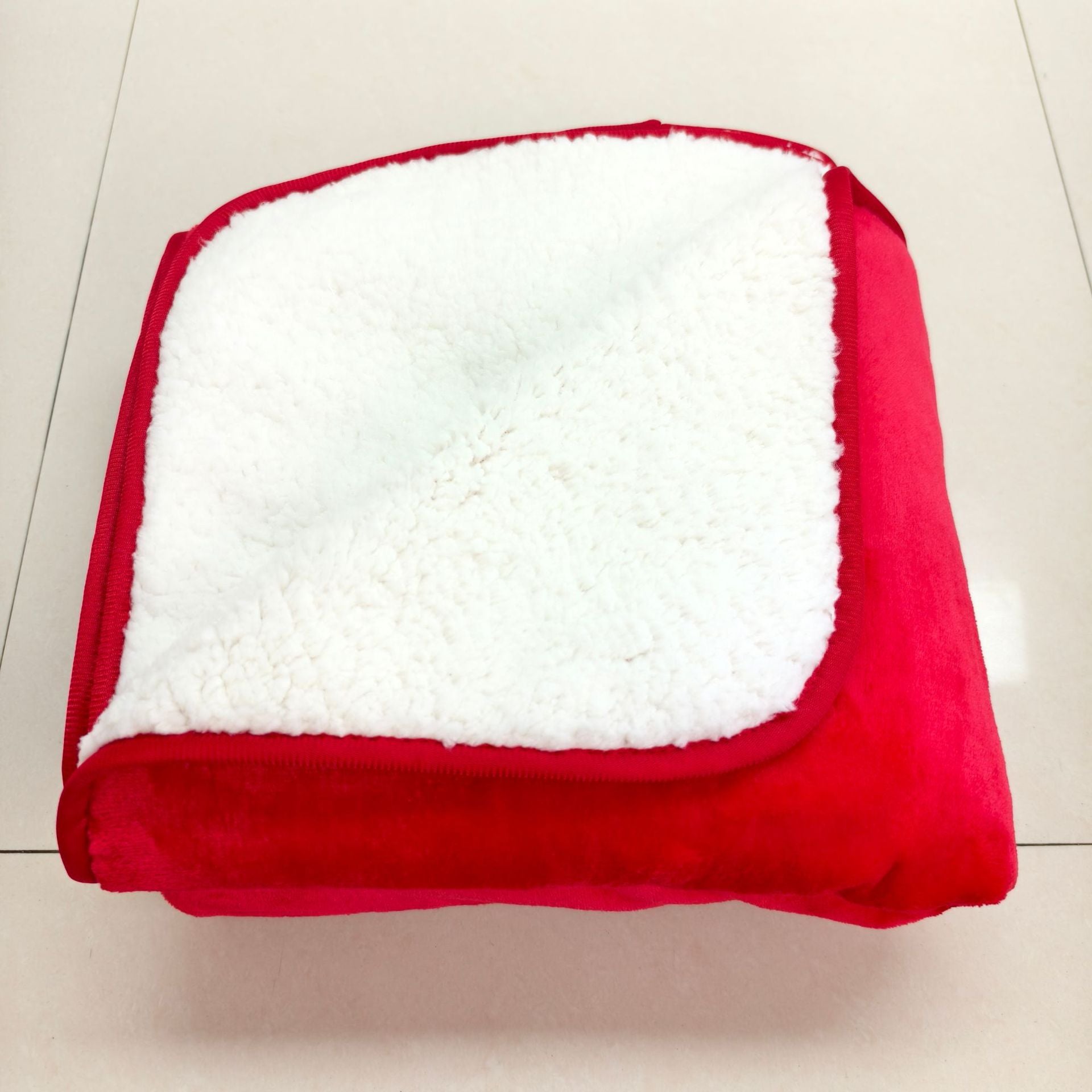 Waterproof Flannel Pet Blanket