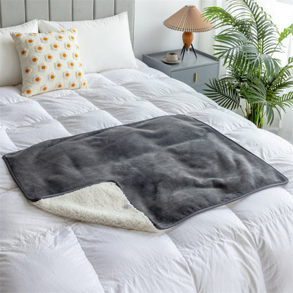 Waterproof Flannel Pet Blanket with Soft Lamb Velvet