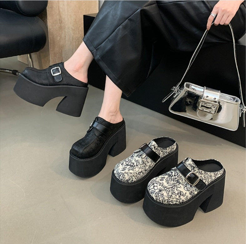 Waterproof platform sponge-soled flip-flops for women
