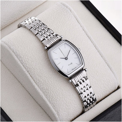 Waterproof quartz watch
