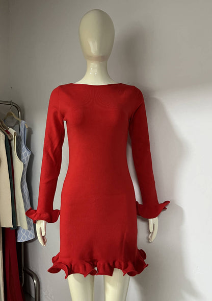 Wave Edge Knit Dress with Long Sleeves