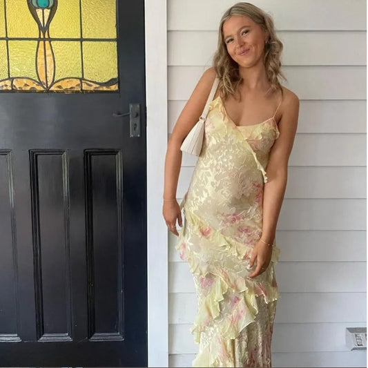 Wavy edge halter dress