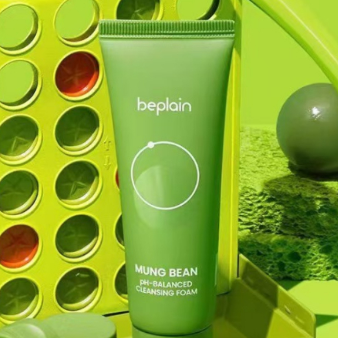 Weak acid amino acid mung bean facial cleanser