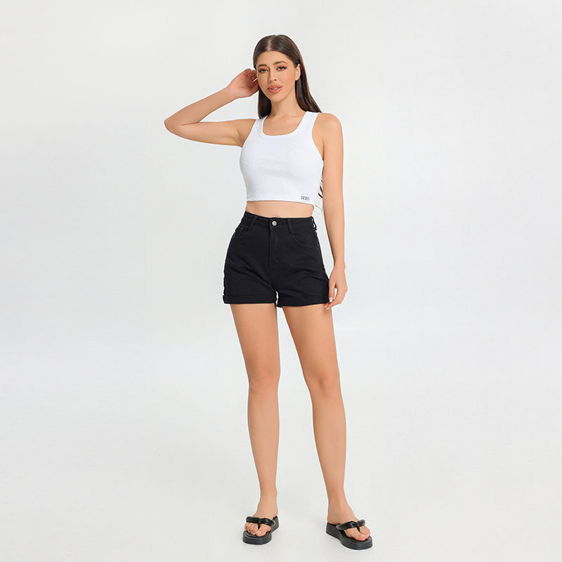 Wear a sleeveless top made of pure cotton on the outside