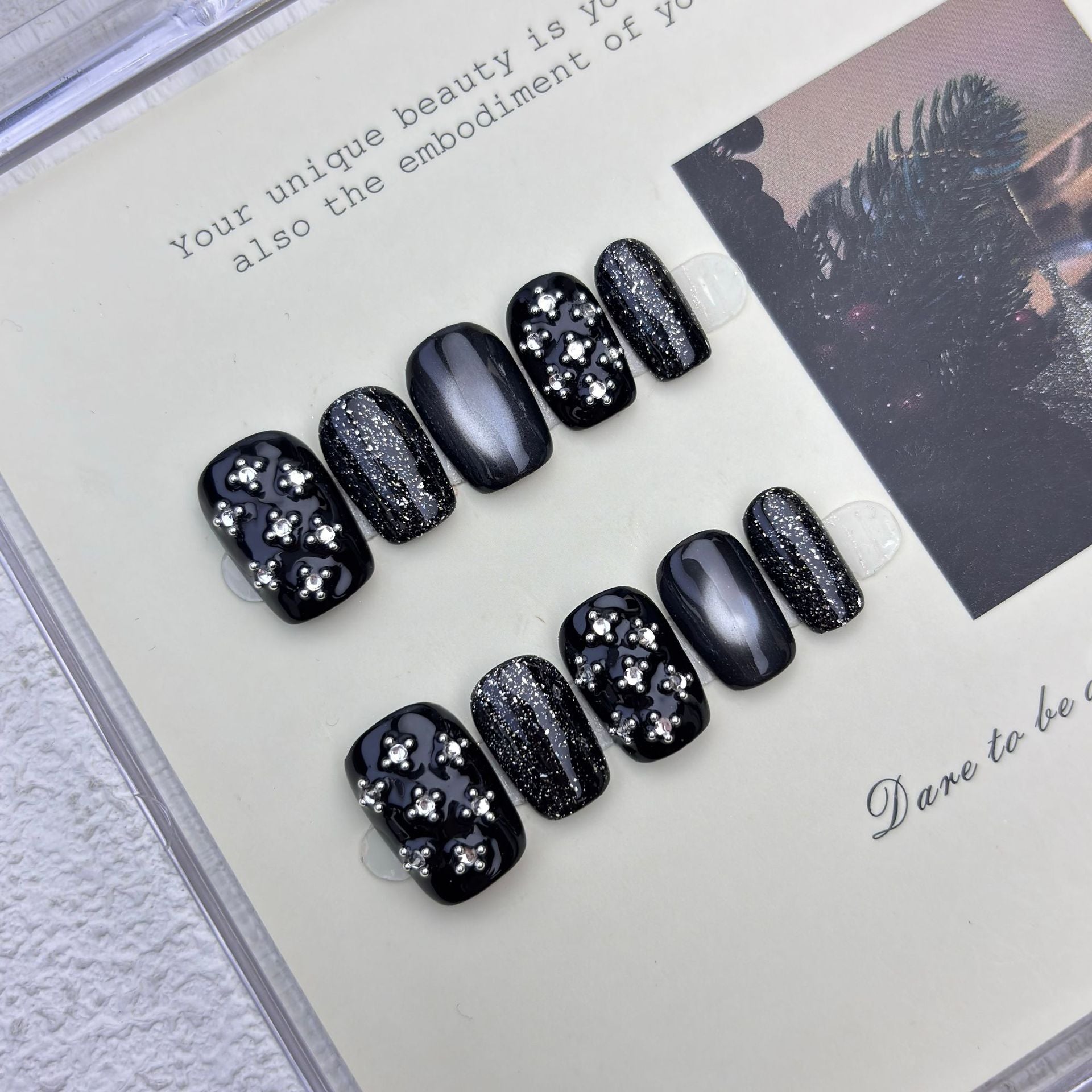 Wearable Nails