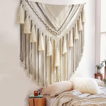 Weaving fringed tapestries