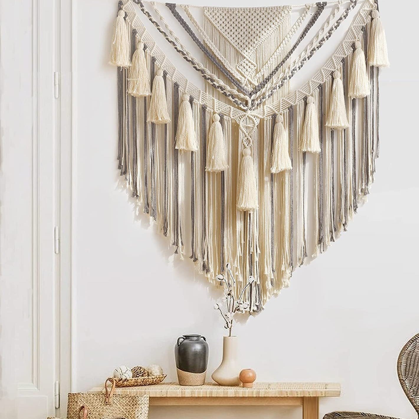 Weaving fringed tapestries