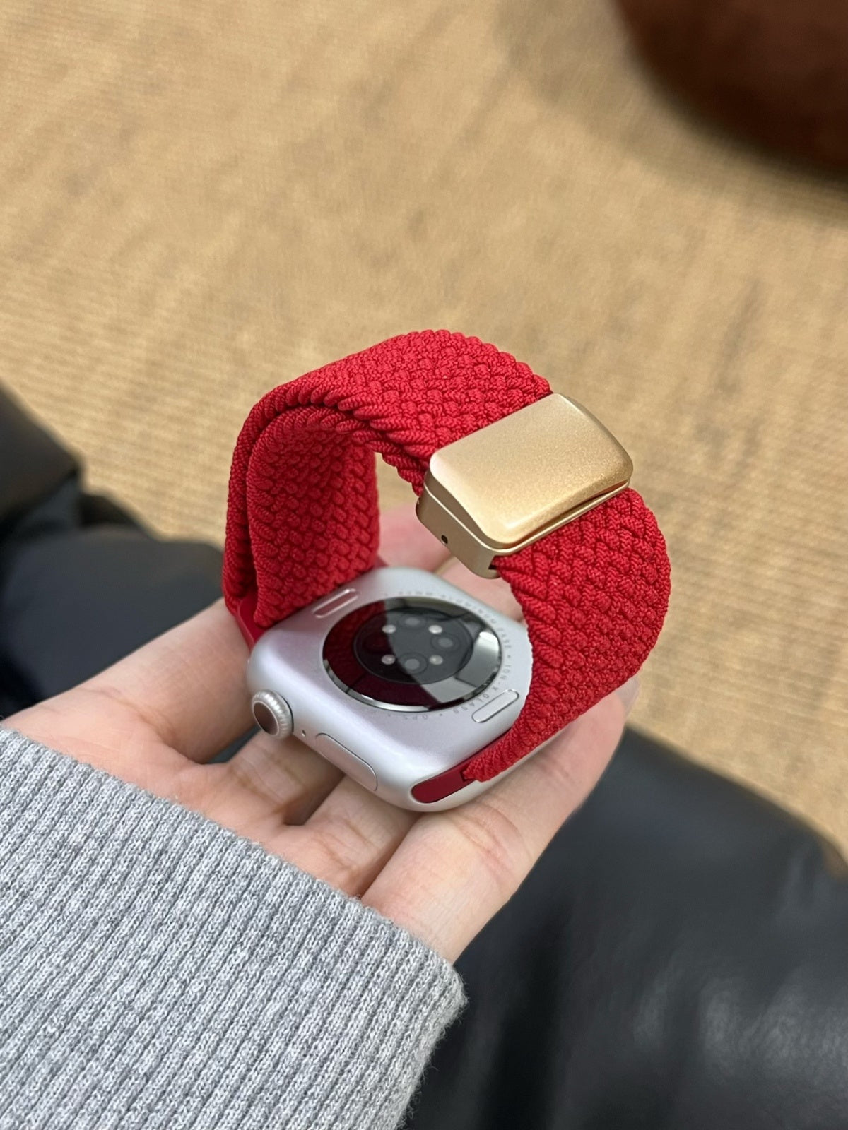 Weaving magnetic snap watch straps