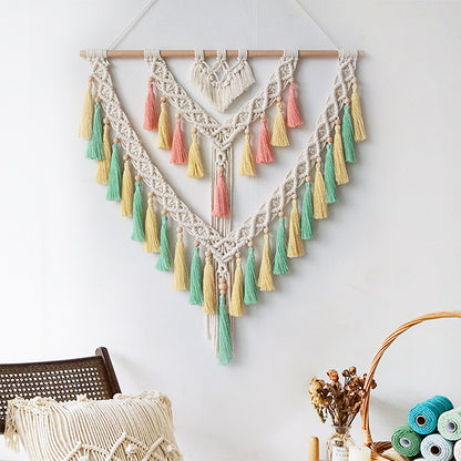 Weaving tapestries