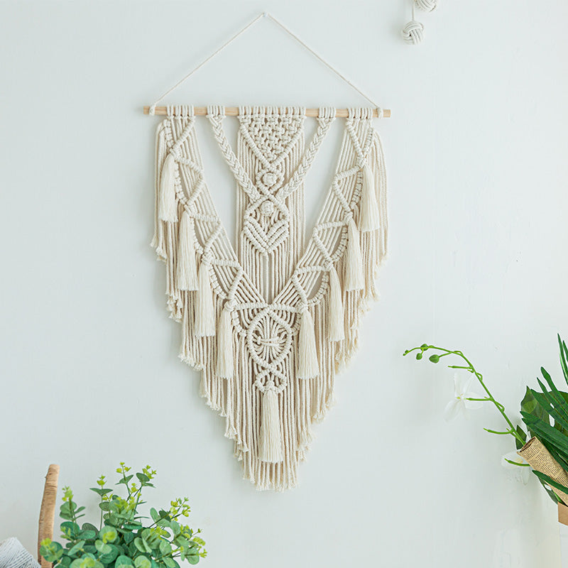 Weaving tapestries