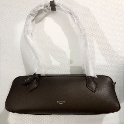 Weenie baguette bag