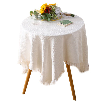 White ins decorative tablecloth