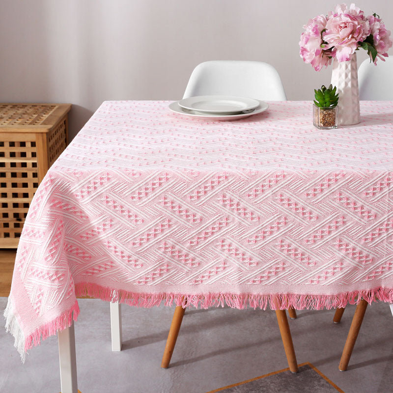 White ins decorative tablecloth
