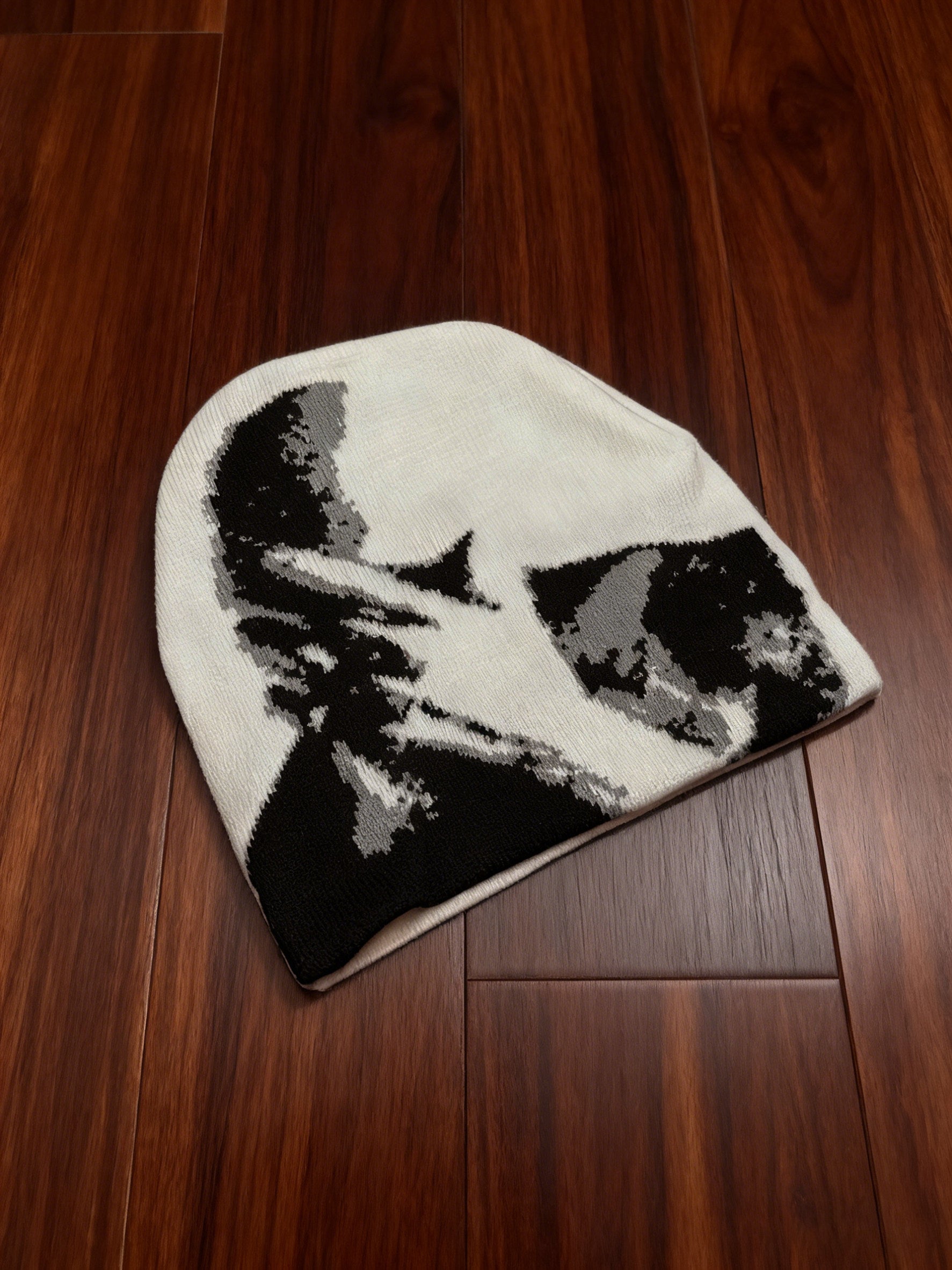 White knitted hat