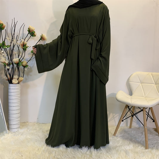 White large-size lace-up dress