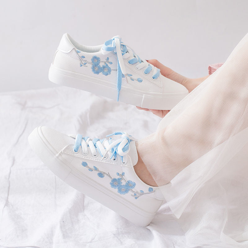 White shoes - Korean-style women's shoes