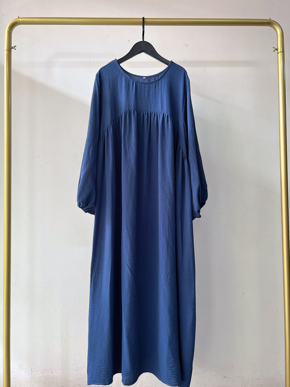 Wide and soft pure-color dress and long robe