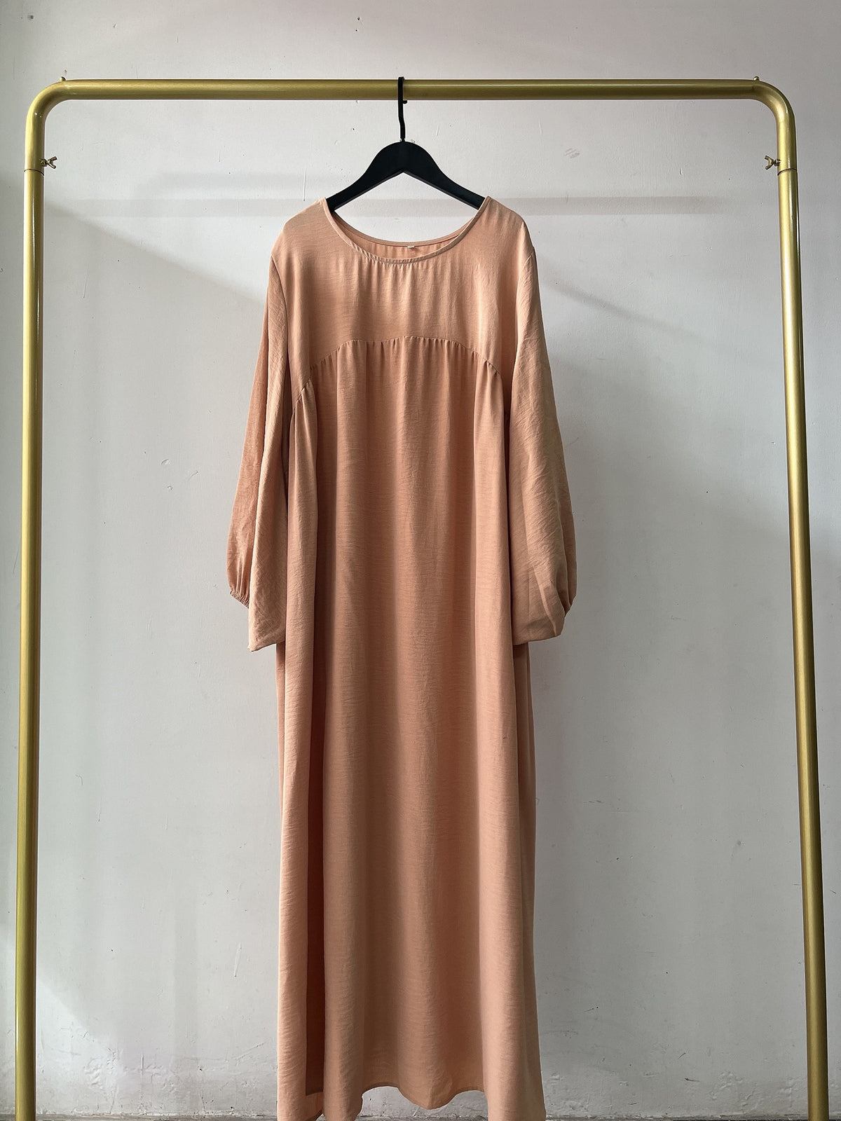Wide and soft pure-color dress and long robe