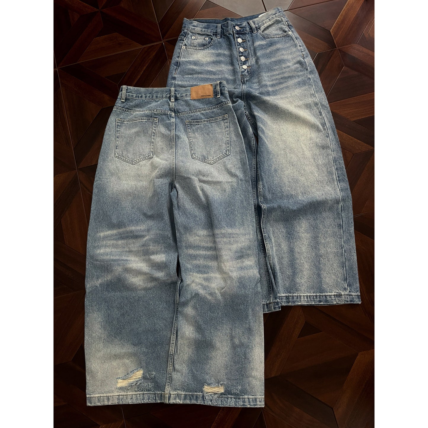 wide-leg jeans