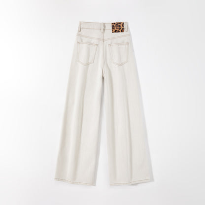 Wide-Leg Jeans