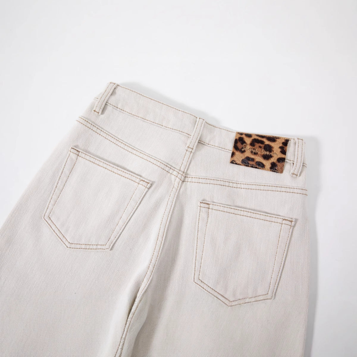 Wide-Leg Jeans