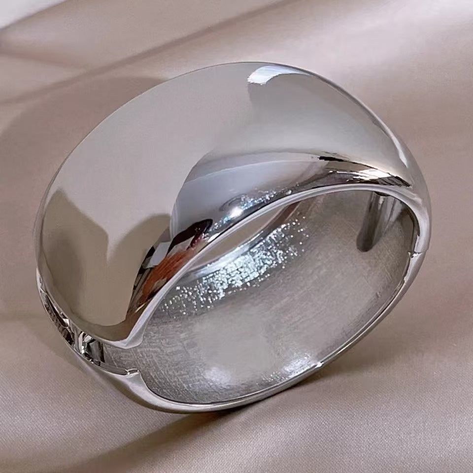 Wide Metal Curved Smooth Open Bracelet