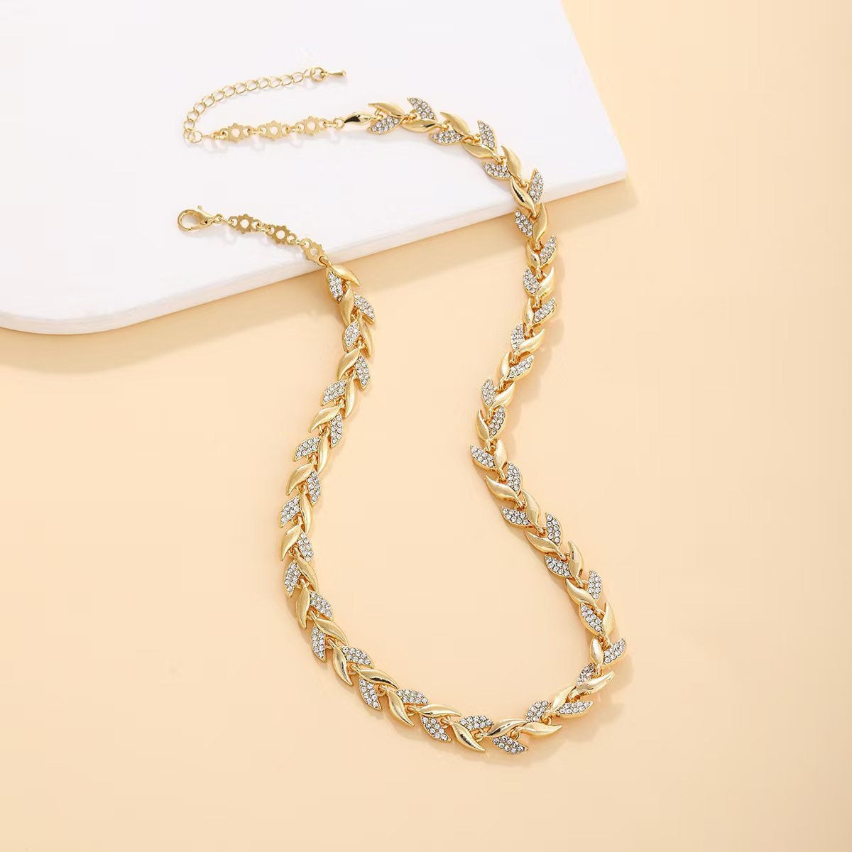 Willow Leaf Diamond Encrusted Cuban Chain Jewelry