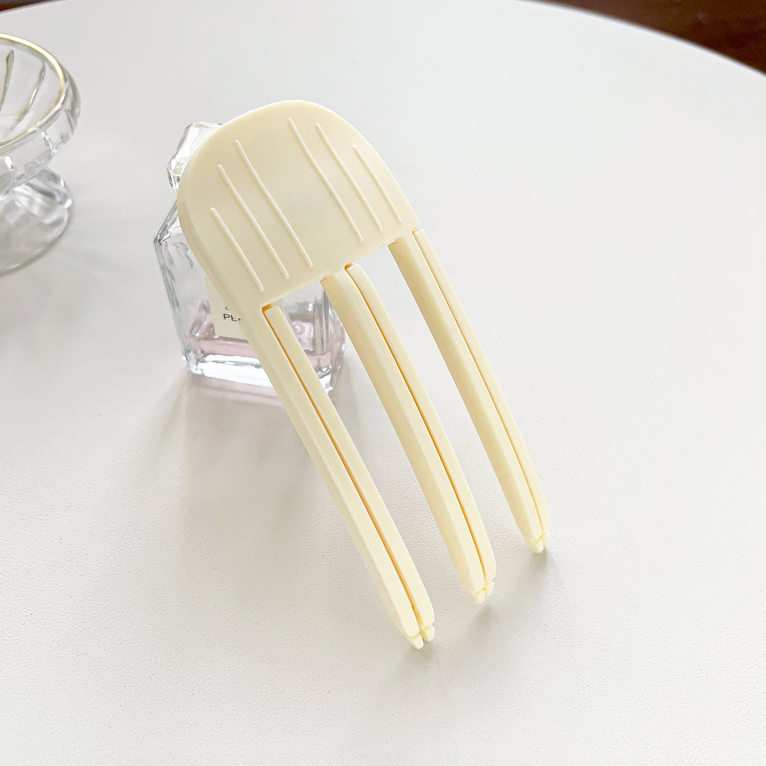 Wind Plastic Hair Root Comb for Volume and Lift