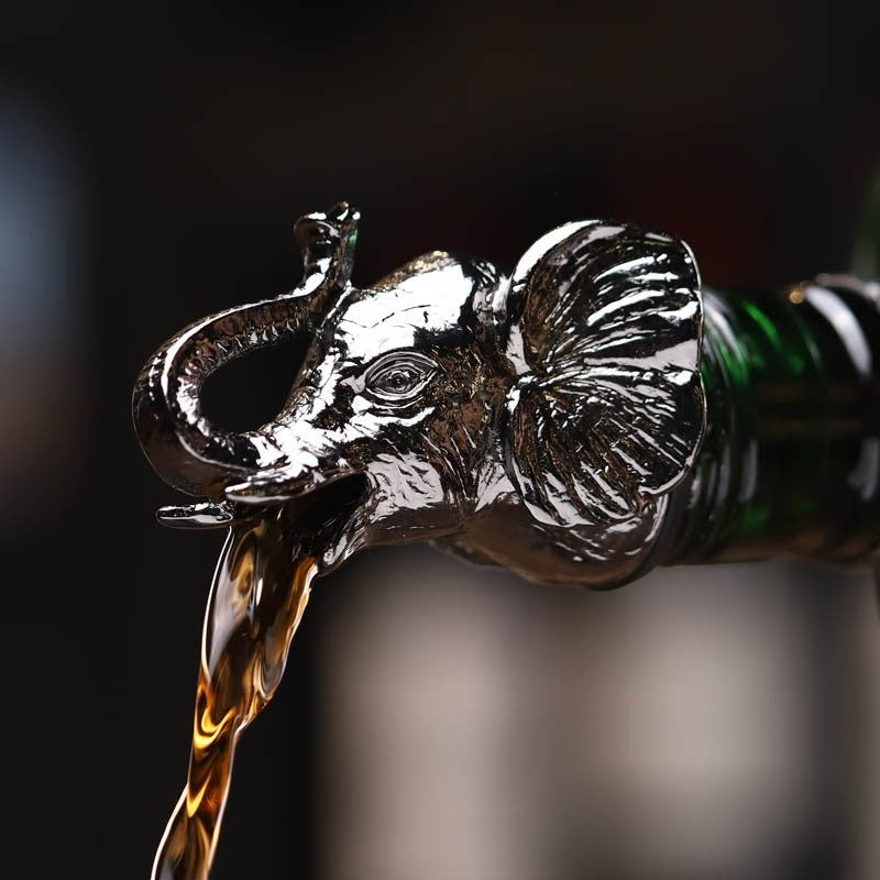 wine pourer