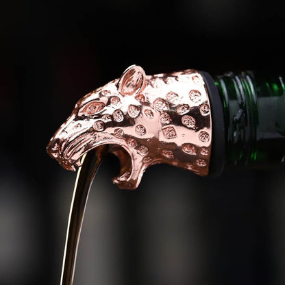 wine pourer