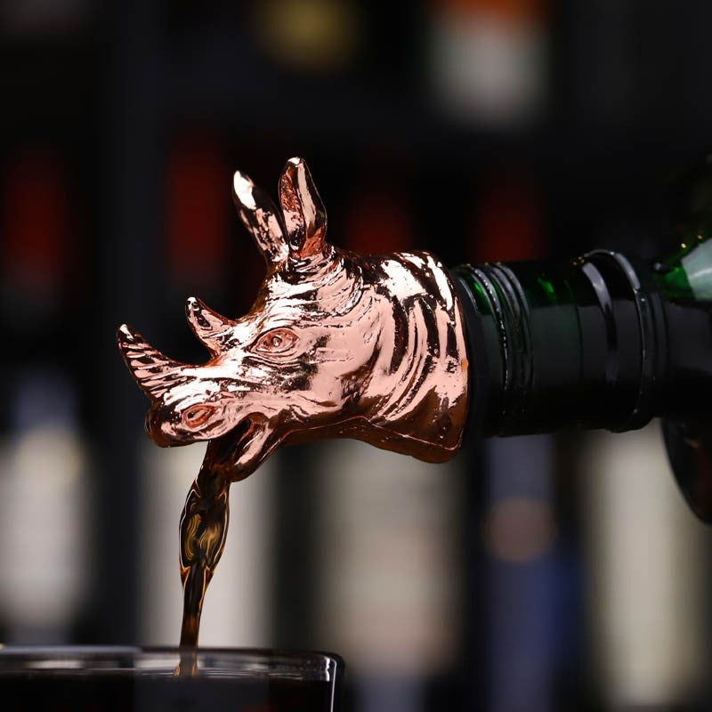 wine pourer