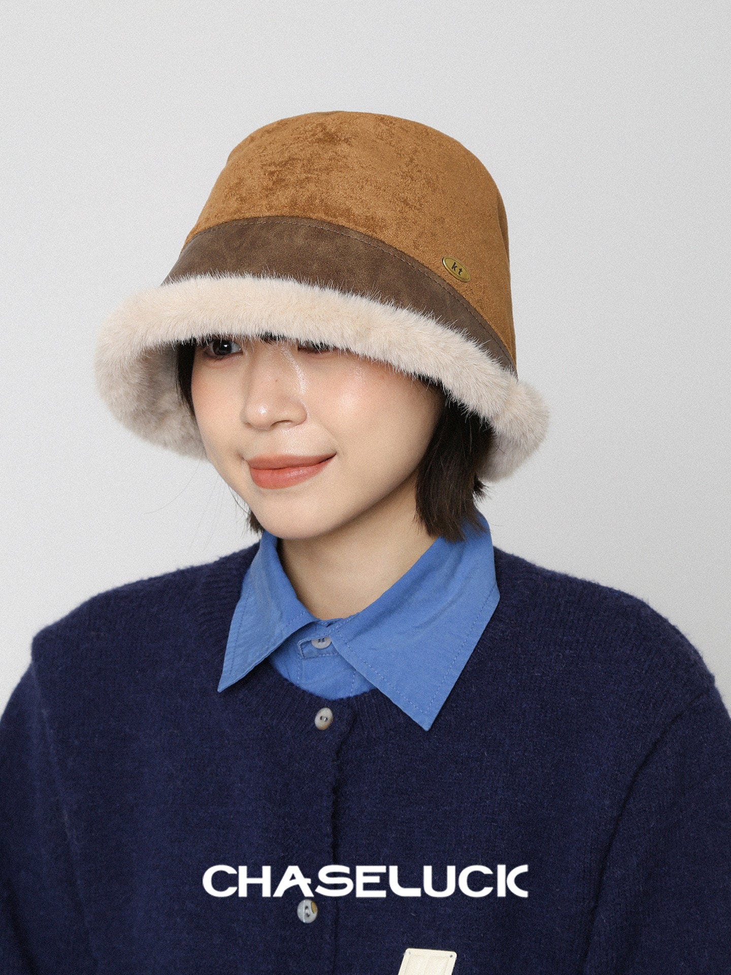 Winter bucket hat