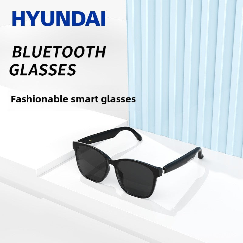 Wireless Bluetooth headphones