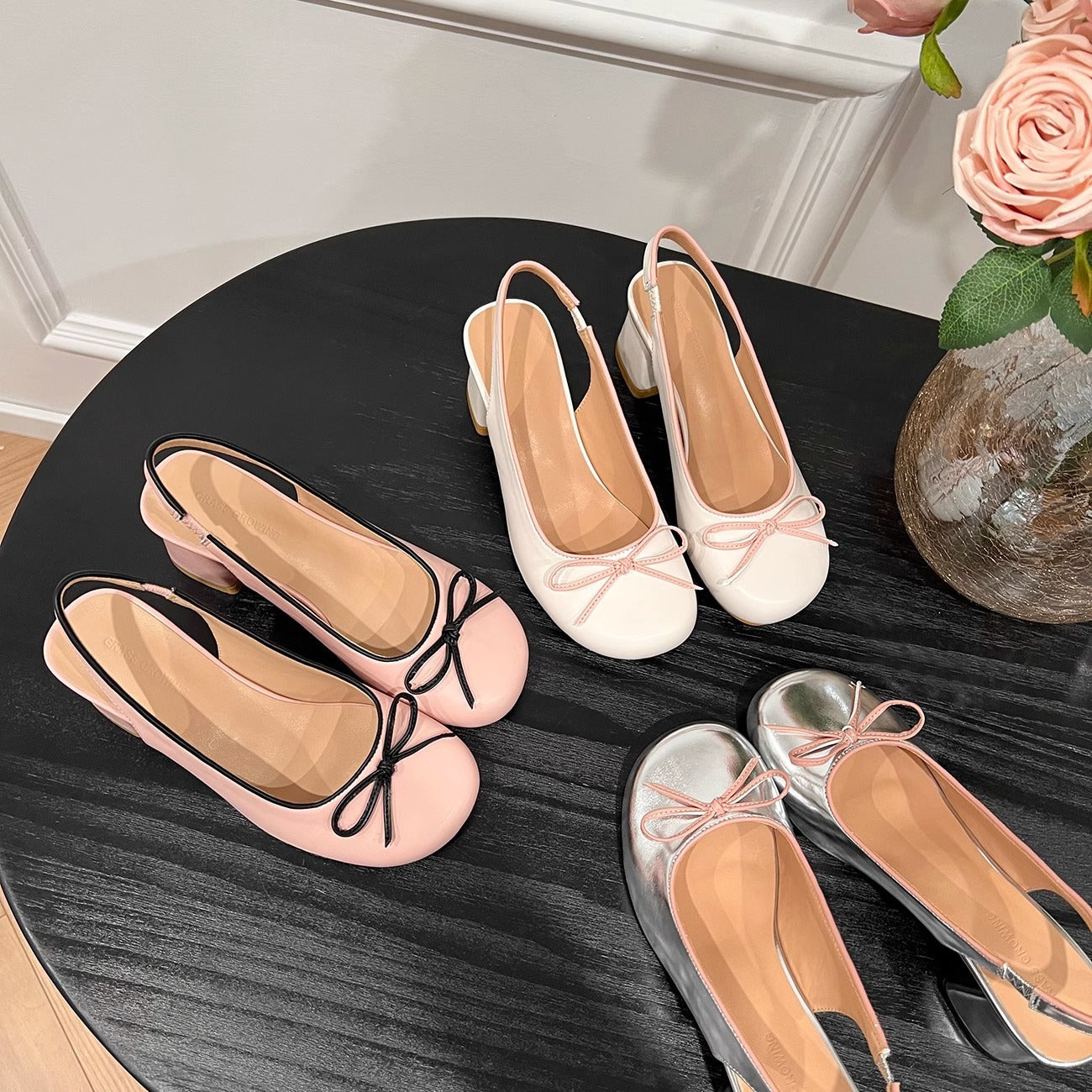 Women Bow Detail Mary Jane Shoes