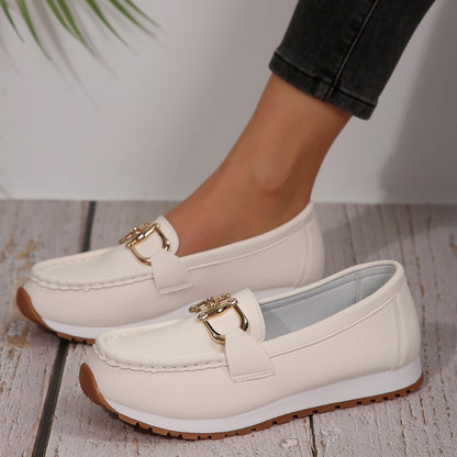 Women Casual Sports Shoes with Metal Chain