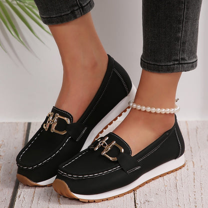 Women Casual Sports Shoes with Metal Chain
