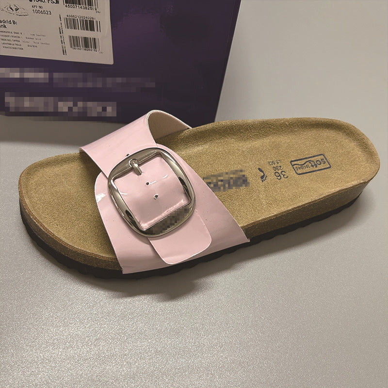 Women Retro Flat Sandals with Gold Buckle