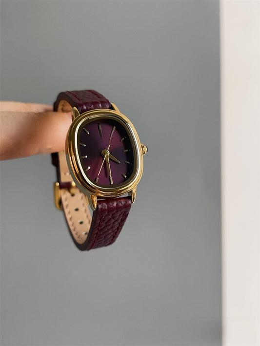 Women Retro Quartz Watch