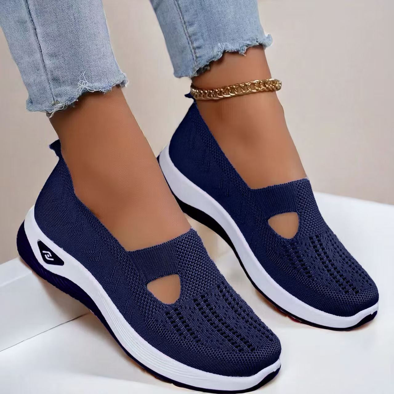 Women's Autumn Breathable Soft-Soled Shoes for Middle-Aged and Elderly Mothers