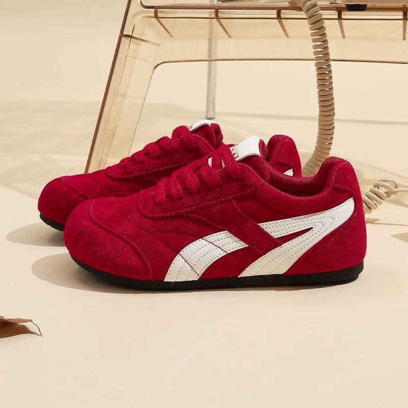Women's Casual Sports Sneakers with Tassel