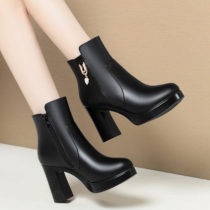 Women's Chunky Heel Winter Boots with Plush Lining