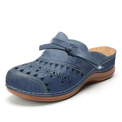 Women's Closed-Toe Slippers