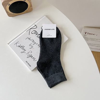 Women's Cotton Solid Color Medium Tube Casual Socks