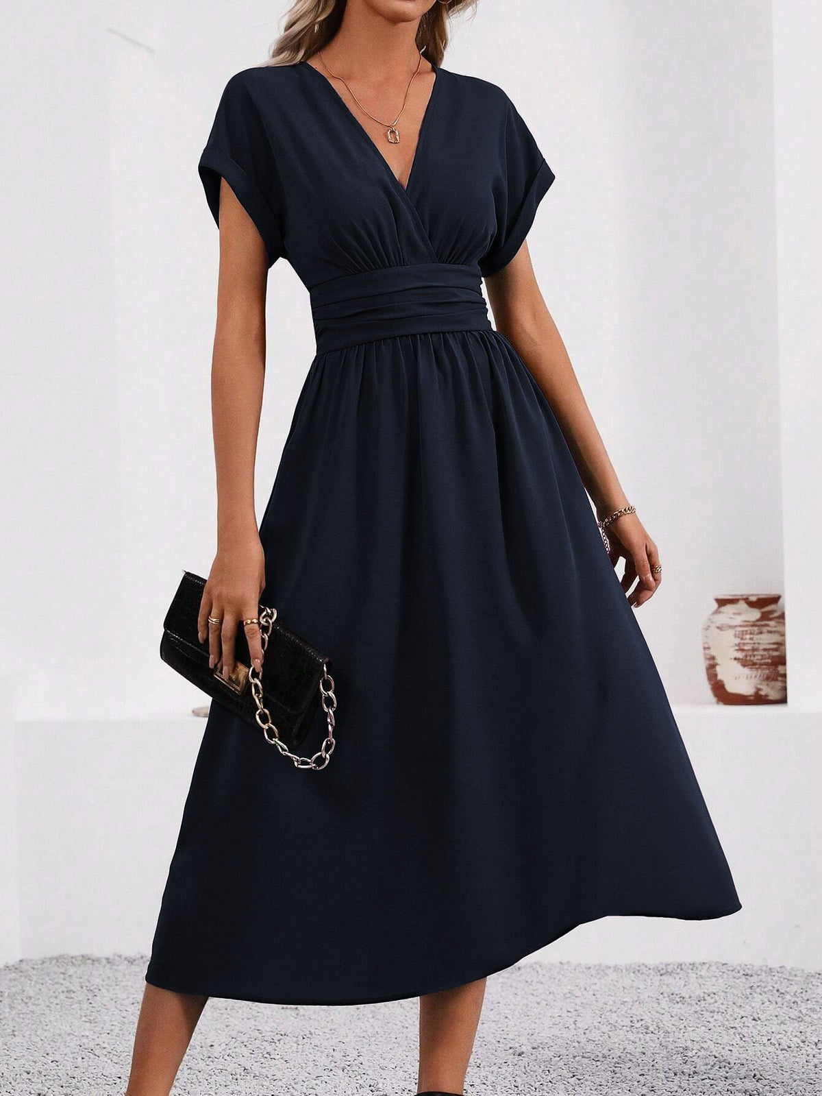 Women's Elegant V-Neck Bat Sleeve Dress