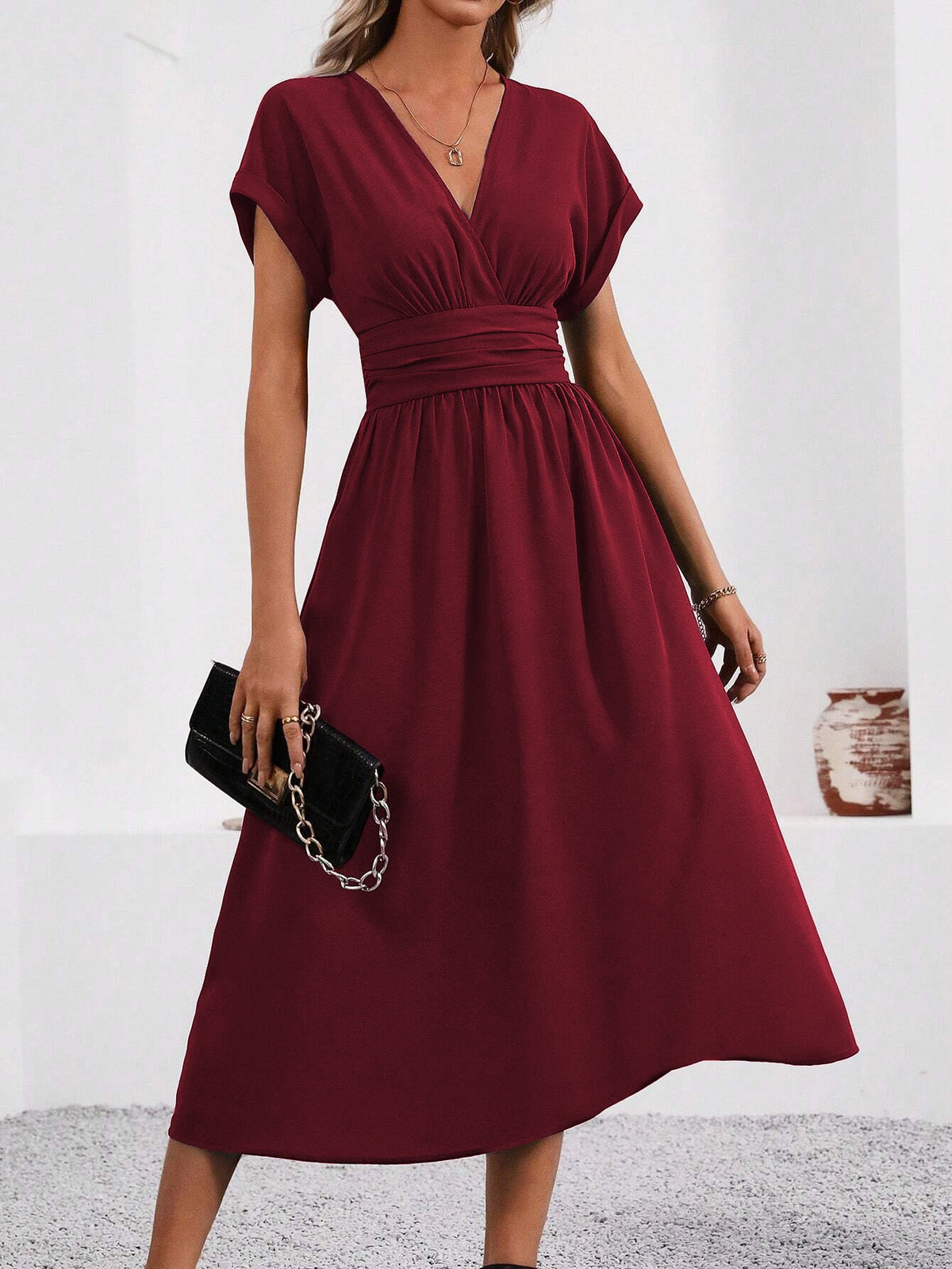 Women's Elegant V-Neck Bat Sleeve Dress